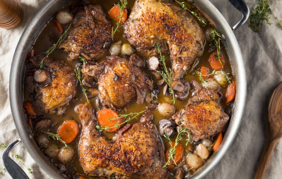 Coq au vin van kippenbouten